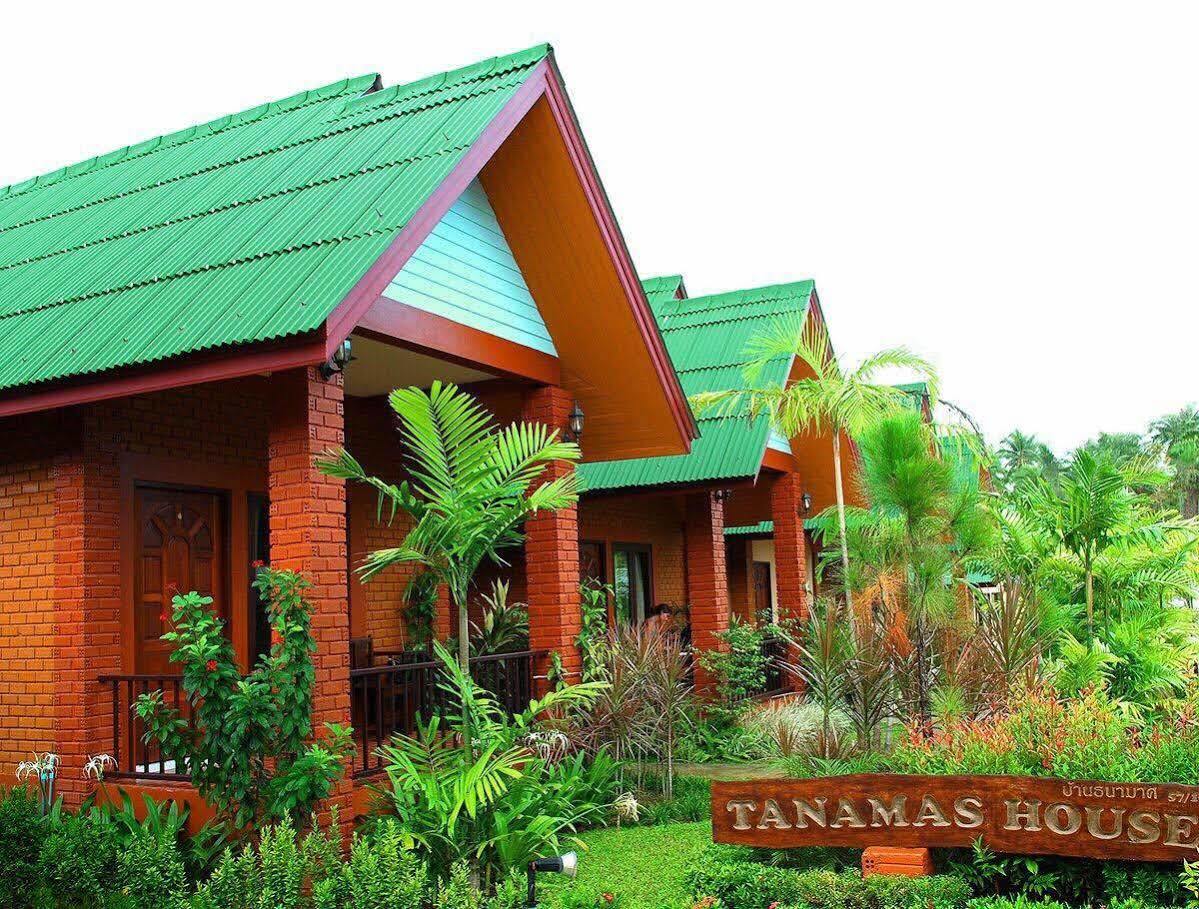 Отель Tanamas House Таланг Экстерьер фото